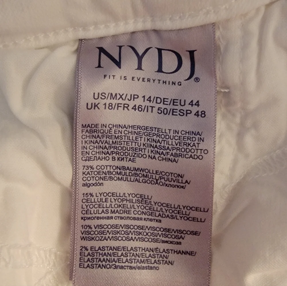 NYDJ Marilyn Straight Jeans - Size 14 - Optic White - Picture 4 of 6